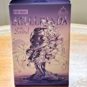 Skullpanda The Sound Series Figure Confirmed The Serenity-POP MART- NIB